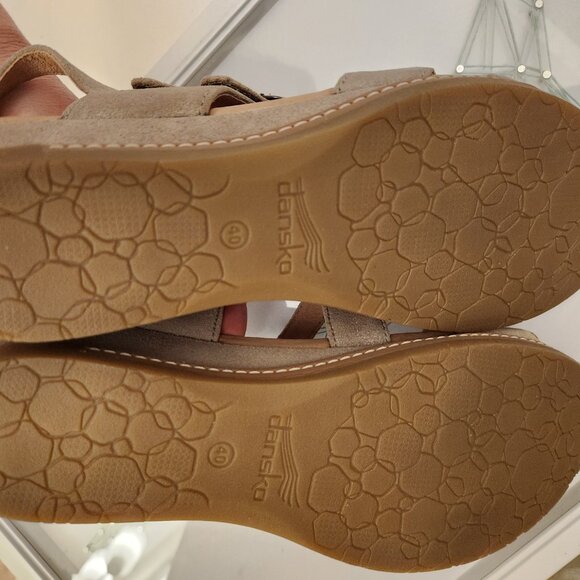 Dansko Leather "Angela" Metallic Sand Sandals. NIB. EU 40/US 9.5-10 - Picture 7 of 9